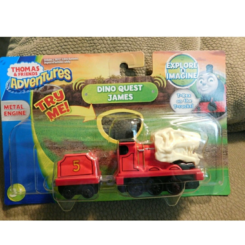 Thomas & Friends Adventures Metal Engine DINO QUEST JAMES new